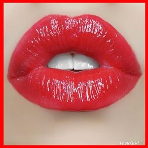 NEW e.l.f 3 Piece Lip Balm Set NEW